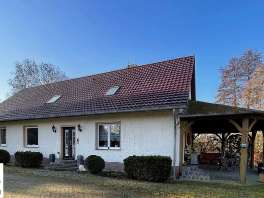 Einfamilienhaus zum Kauf 187.000 € 7 Zimmer 215 m² 2.500 m² Grundstück frei ab 01.07.2026 Deutscher Dorfstraße 16 Deutsch Zehrental 39615