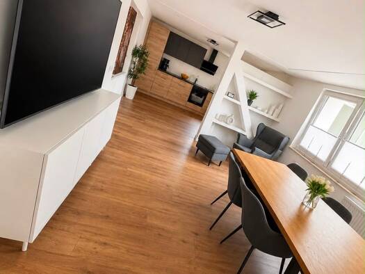 Maisonette zur Miete 1.300 € 5 Zimmer 120 m² frei ab 01.10.2026 Innenstadt Kaiserslautern 67659