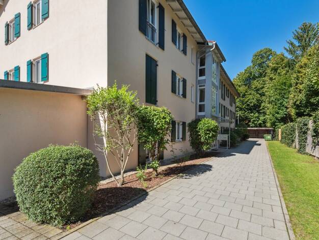 Wohnung zum Kauf provisionsfrei 600.000 € 3 Zimmer 80 m² frei ab 01.11.2025 Holzkirchen 83607