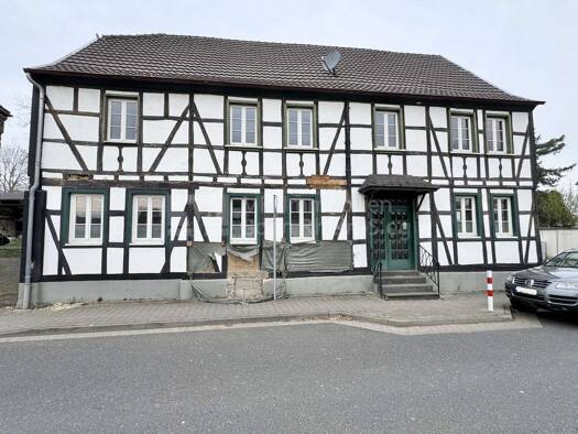 Mehrfamilienhaus zum Kauf 259.000 € 9 Zimmer 120 m² 399 m² Grundstück Altendorf Meckenheim 53340
