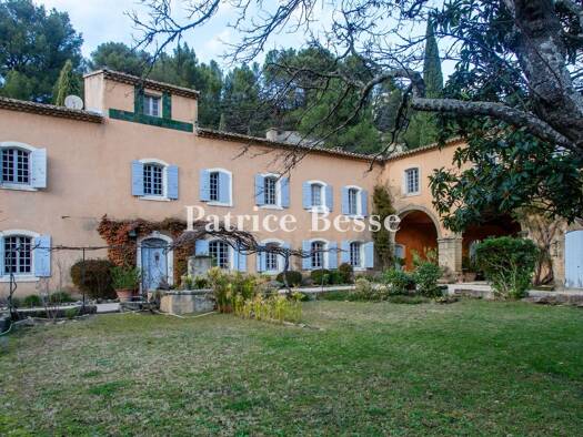 Land-/Forstwirtschaft zum Kauf 2.800.000 € 84.200 m² Grundstück La Ville L'Isle-sur-la-Sorgue 84800