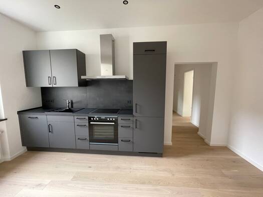 Wohnung zur Miete 1.000 € 2 Zimmer 71 m² 2. Geschoss Findelwiesenstraße 12 Glockenhof Weiterer Innenstadtgürtel Süd 90478