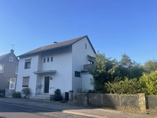 Mehrfamilienhaus zum Kauf 449.000 € 4 Zimmer 126 m² 960 m² Grundstück Moltkestrasse 6 Leichlingen 42799