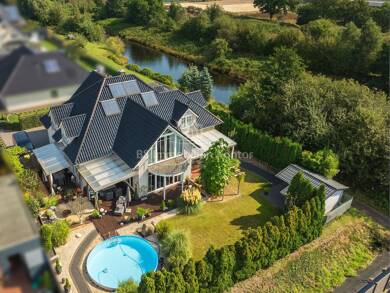 Einfamilienhaus zum Kauf 650.000 € 8 Zimmer 278,8 m² 892 m² Grundstück Papenburg Papenburg 26871