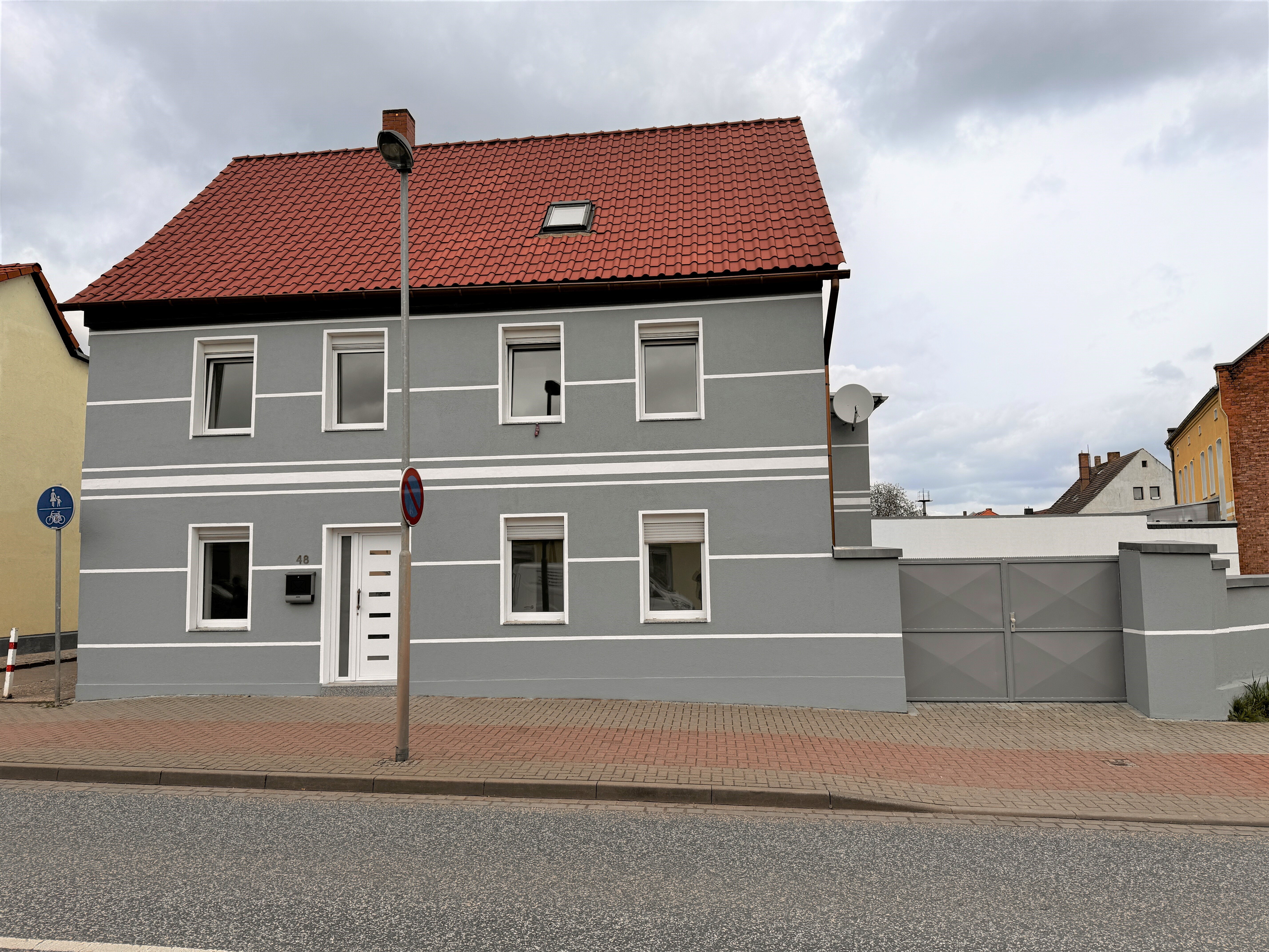 Einfamilienhaus zum Kauf 268.000 € 7 Zimmer 205 m²<br/>Wohnfläche 487 m²<br/>Grundstück ab sofort<br/>Verfügbarkeit Sanderslebener Str. 48 Alsleben Alsleben 06425