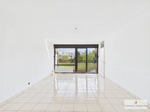 Wohnung zum Kauf 129.000 € 3 Zimmer 92,3 m² 8. Geschoss Im Altseiterstal 6 Innenstadt Neunkirchen/Saar 66538