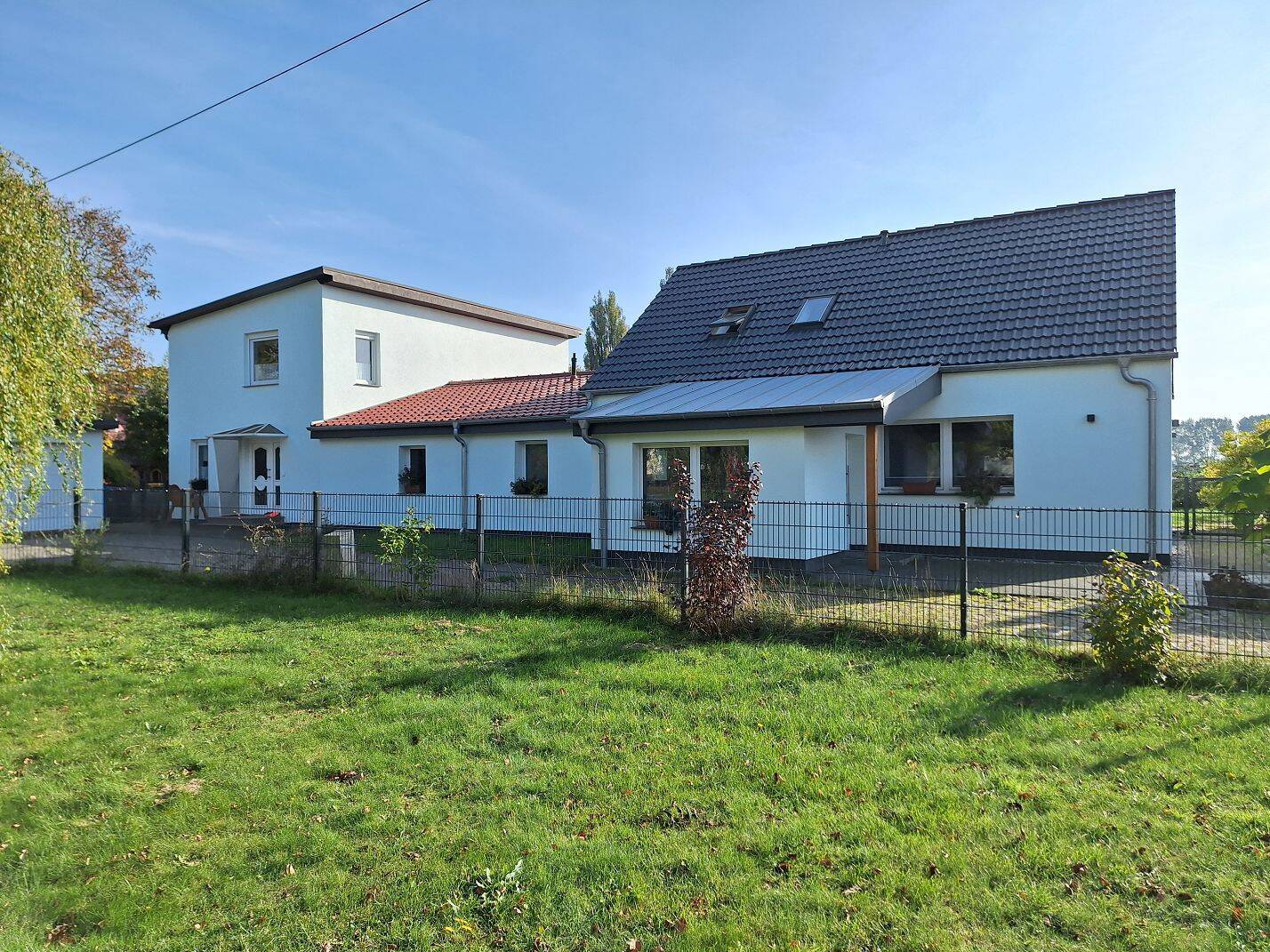 Mehrfamilienhaus zum Kauf 495.000 € 10 Zimmer 298 m²<br/>Wohnfläche 4.120 m²<br/>Grundstück Gustebin Wusterhusen 17509