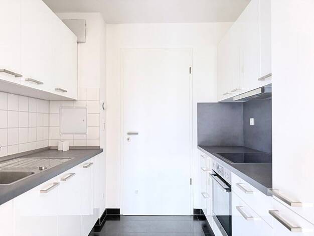 Wohnung zur Miete 1.263 € 2,5 Zimmer 100,8 m² 3. Geschoss frei ab 09.04.2026 Rossittener Straße 3 a Bockenheim Frankfurt 60487