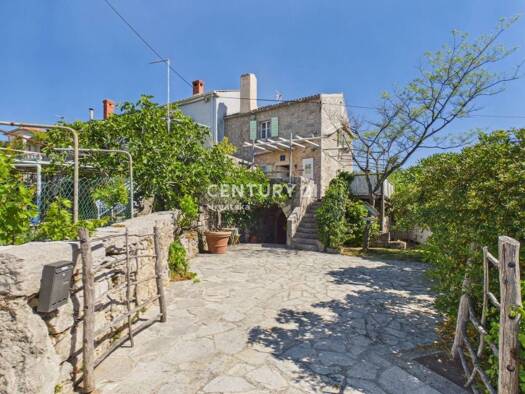 Haus zum Kauf 595.000 € 3 Zimmer 84 m² Lakmartin