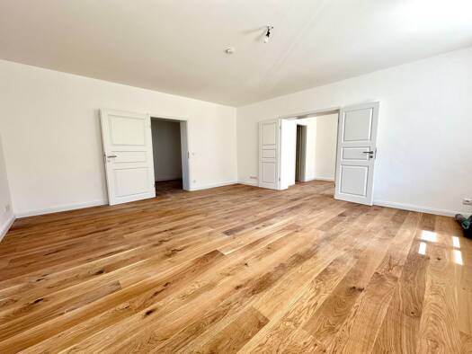 Wohnung zur Miete 1.960 € 4 Zimmer 149,9 m² 1. Geschoss frei ab sofort Landshut 84028
