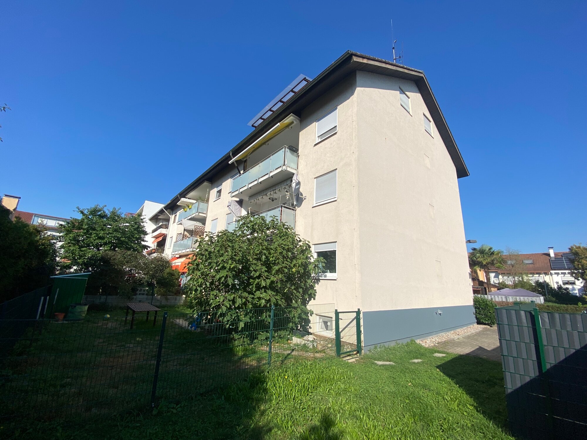 Wohnung zum Kauf 297.000 € 4 Zimmer 95 m²<br/>Wohnfläche 1.<br/>Geschoss Haltingen Weil am Rhein 79576