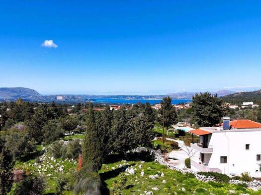 Einfamilienhaus zum Kauf 449.500 € 4 Zimmer 180 m² 5.159 m² Grundstück frei ab sofort Municipality of Apokoronas 73008