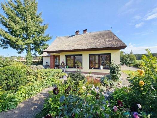 Einfamilienhaus zum Kauf 225.000 € 3 Zimmer 105 m² 25.077 m² Grundstück Gegensee Ahlbeck / Gegensee 17375