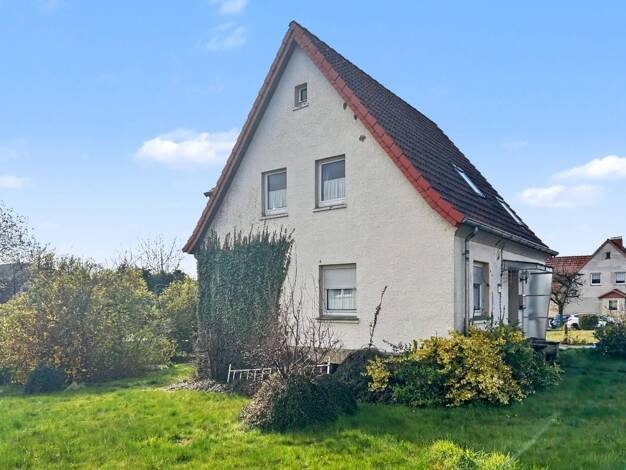 Einfamilienhaus zum Kauf 299.000 € 4 Zimmer 100 m² 945 m² Grundstück Hiddesen Detmold 32760