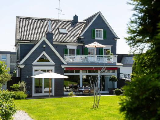 Villa zum Kauf 850.000 € 9 Zimmer 324 m² 1.915 m² Grundstück Wuppertal 42349