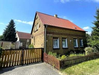 Einfamilienhaus zum Kauf 89.000 € 5 Zimmer 109,7 m² 1.384 m² Grundstück Gräfenhainicher Straße 18 Schköna Gräfenhainichen/ Schköna 06773