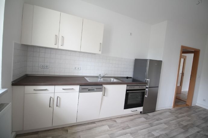 Wohnung zur Miete 350 € 2 Zimmer 62 m²<br/>Wohnfläche 2.<br/>Geschoss ab sofort<br/>Verfügbarkeit Wartburgstraße 74 Bernsdorf 423 Chemnitz 09126