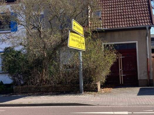 Stadthaus zum Kauf 33.500 € 6 Zimmer 125 m² 190 m² Grundstück Köthen Köthen 06366