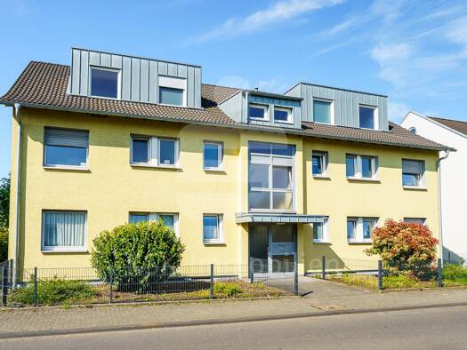 Mehrfamilienhaus zum Kauf als Kapitalanlage geeignet 995.000 € 16 Zimmer 391 m² 742 m² Grundstück Niederkassel 53859