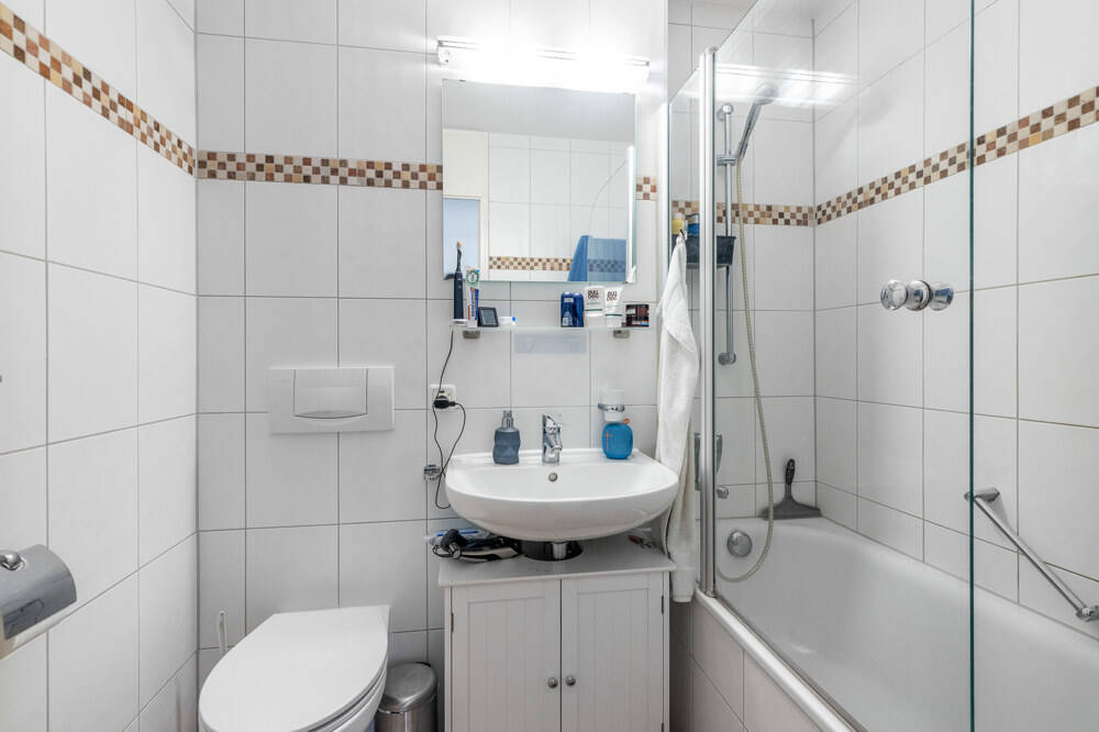 Property thumbnail 6