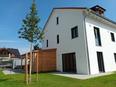 Doppelhaushälfte zur Miete 2.570 € 6 Zimmer 167,2 m² 373 m² Grundstück frei ab 01.11.2024 Pulling Freising 85354