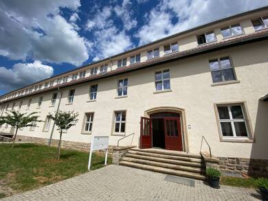 Wohnung zur Miete 830 € 4 Zimmer 138,4 m² EG frei ab sofort Mariental 38368
