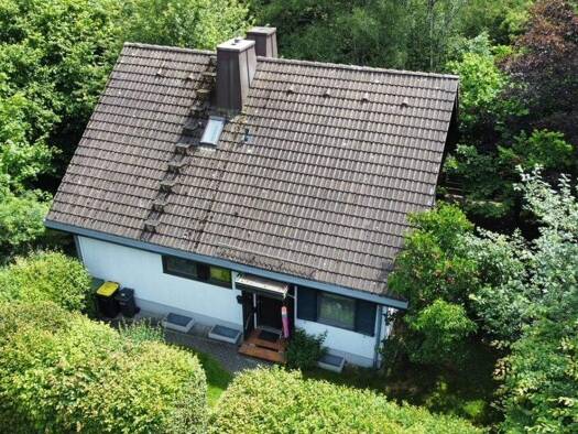 Einfamilienhaus zum Kauf 224.950 € 9 Zimmer 180 m² 1.742 m² Grundstück Schönwald 95173