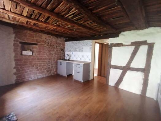 Wohnung zur Miete 200 € 1 Zimmer 28 m² Geschoss 1/2 frei ab sofort Ottweiler 66564