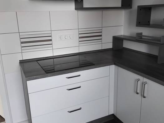 Wohnung zur Miete 850 € 4 Zimmer 100 m² Geschoss 2/3 frei ab sofort Sand Bad Emstal 34308