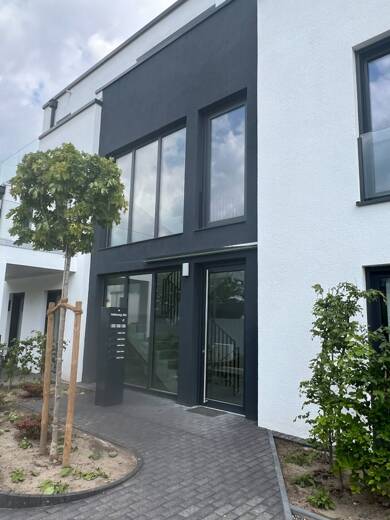 Wohnung zur Miete - Neubau 1.670 € 4 Zimmer 129 m² 1. Geschoss Hellerweg 39d Herford-Stadt Herford 32052