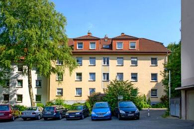Wohnung zur Miete 759 € 3 Zimmer 77,6 m² 2. Geschoss Föhrenstraße 9 Rathaus - Malteser Gründe Solingen 42651