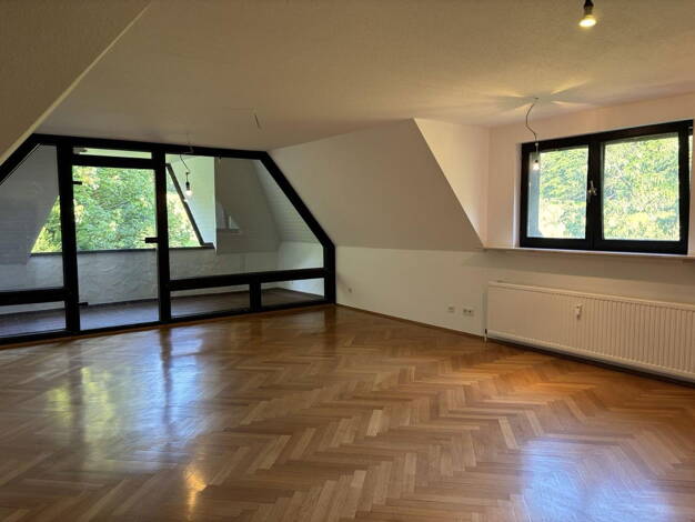 Wohnung zur Miete 1.540 € 2 Zimmer 95,5 m² Dachgeschoss, 1. Geschoss frei ab 01.08.2025 Bergisch Gladbach 51429