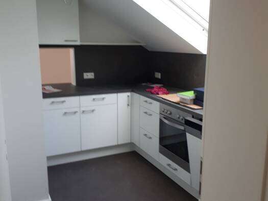 Wohnung zur Miete 980 € 3,5 Zimmer 75 m² Geschoss 2/3 frei ab sofort Lichtensteinstraße 9 Wankheim Kusterdingen 72127