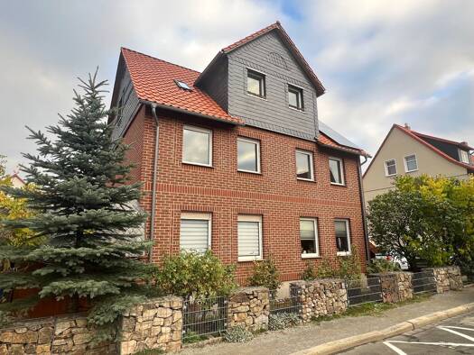 Wohnung zur Miete 640 € 3 Zimmer 81 m² Geschoss 1/2 frei ab sofort Blankenburg 38889