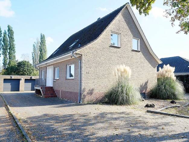 Einfamilienhaus zum Kauf 495.000 € 4 Zimmer 116,5 m² 1.550 m² Grundstück Kuhstraße 31 Schottheide Kranenburg 47559