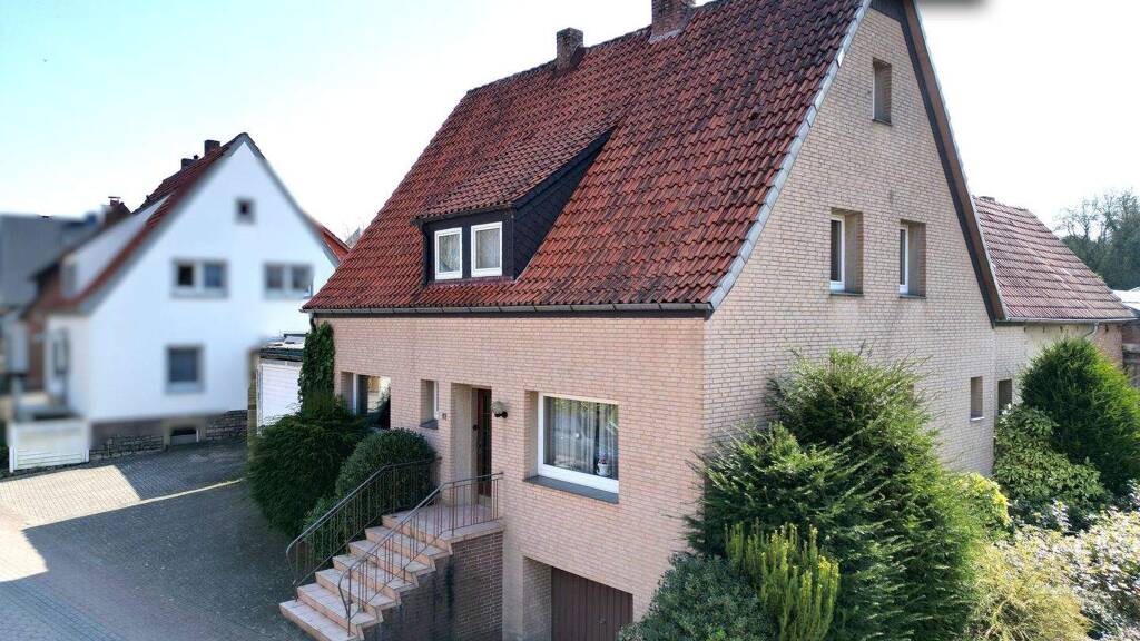 Einfamilienhaus zum Kauf 259.000 € 10 Zimmer 195,6 m² 1.231 m² Grundstück Gesmold Melle 49326