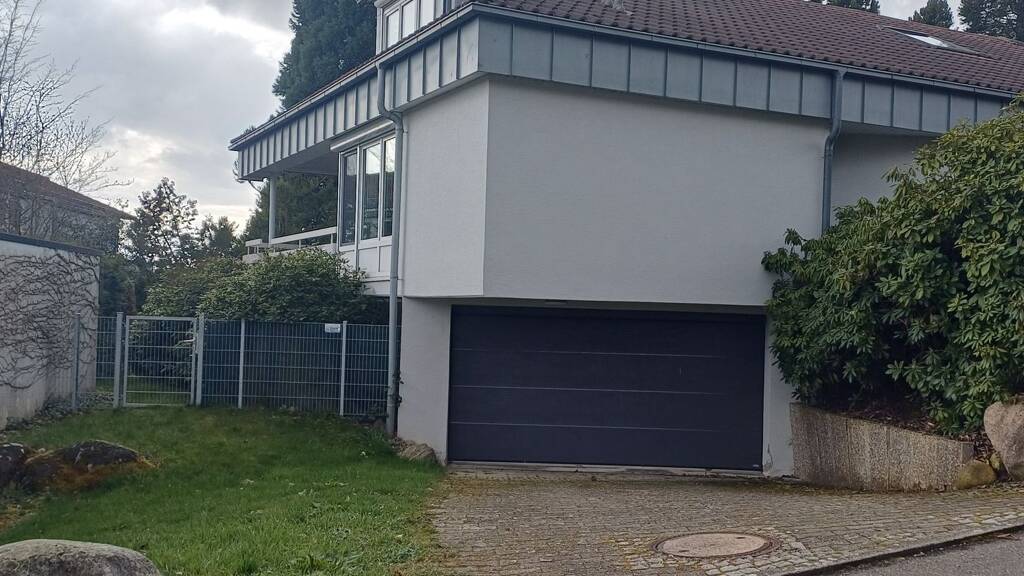 Einfamilienhaus zum Kauf provisionsfrei 1.780.000 € 7 Zimmer 360 m² 1.000 m² Grundstück Litzelstetten Konstanz 78465