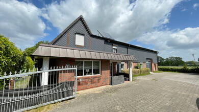 Einfamilienhaus zum Kauf 549.000 € 5 Zimmer 229,4 m² 2.954 m² Grundstück Alveslohe-Hoffnung 25486