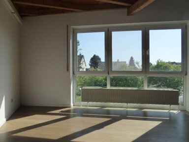 Wohnung zum Kauf 249.000 € 2,5 Zimmer 83 m² 1. Geschoss frei ab sofort Leeheim Riedstadt 64560