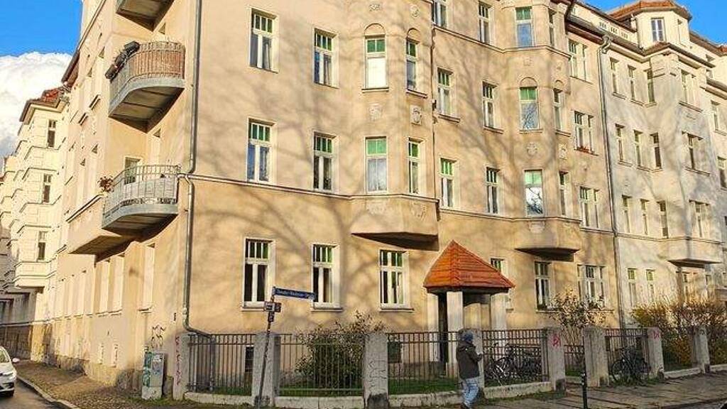Wohnung zur Miete 430 € 2 Zimmer 59,8 m² EG frei ab sofort Theodor-Neubauer-Straße 21 Anger-Crottendorf Leipzig 04318