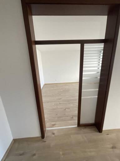 Wohnung zur Miete 315 € 2 Zimmer 63 m² 1. Geschoss Eggersten Ring 18 Kreuztal Kreuztal 57223