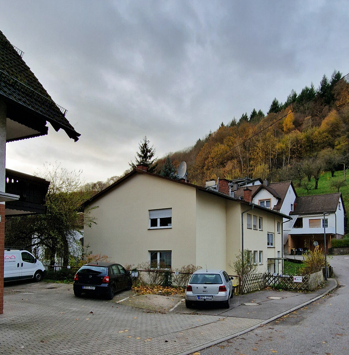 Mehrfamilienhaus zum Kauf 790.000 € 12 Zimmer 361,7 m²<br/>Wohnfläche 577 m²<br/>Grundstück Ziegelhausen - West Heidelberg 69118