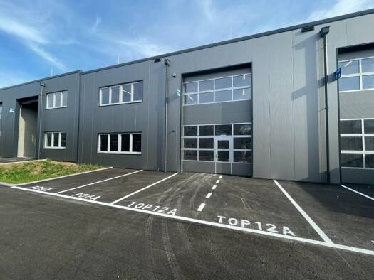 Lagerhalle zur Miete 1.250 € 122 m² Lagerfläche Regau 4844