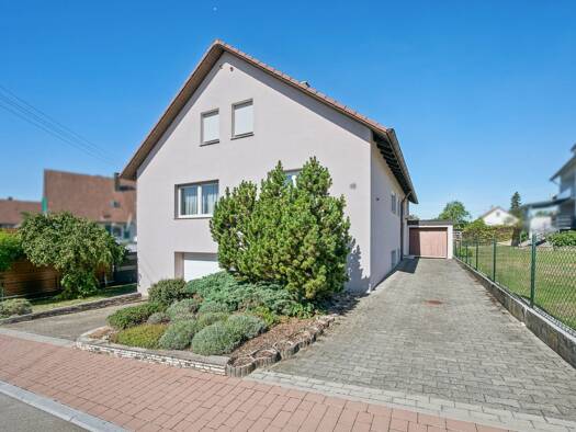 Haus zum Kauf 490.000 € 7 Zimmer 162 m² 600 m² Grundstück Spaichingen 78549