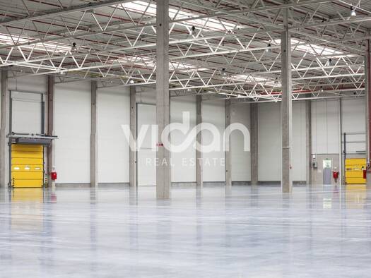 Lagerhalle zur Miete provisionsfrei 21.086 m² Lagerfläche teilbar ab 10.409 m² Pfalzfeld 56291