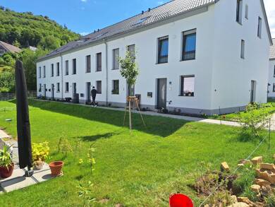 Reihenmittelhaus zum Kauf - Erstbezug 538.000 € 5 Zimmer 141 m² 140 m² Grundstück frei ab sofort Geislingen Geislingen an der Steige 73312