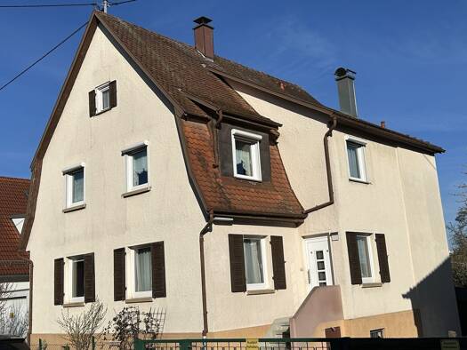 Einfamilienhaus zum Kauf 450.000 € 7 Zimmer 147 m² 499 m² Grundstück Bonlanden Filderstadt 70794