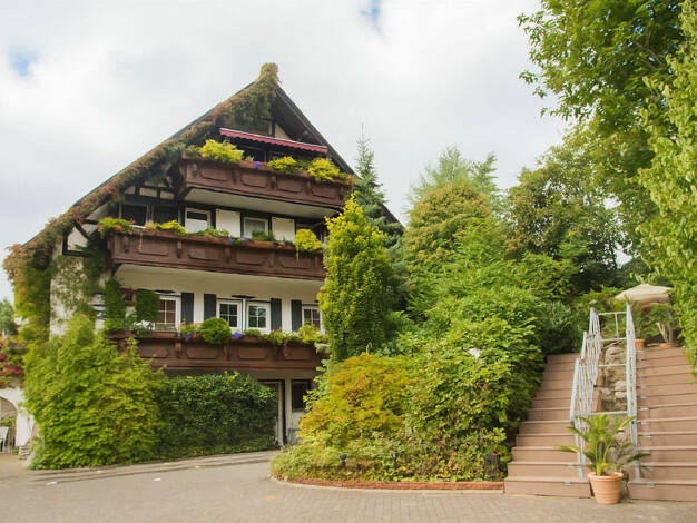 Hotel zum Kauf 40 Betten 3.199 m² Grundstück Elkeringhausen Winterberg-Elkeringhausen 59955