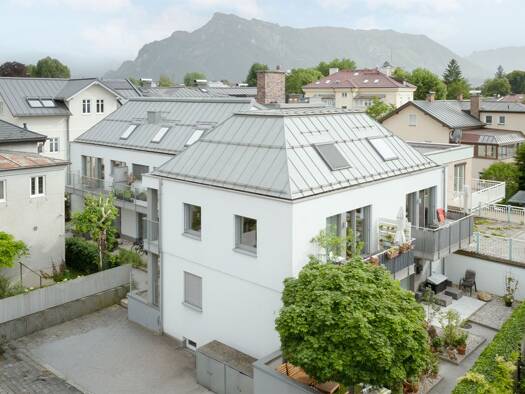 Mehrfamilienhaus zum Kauf als Kapitalanlage geeignet 2.950.000 € 352,7 m² 526 m² Grundstück Maxglan Salzburg 5020