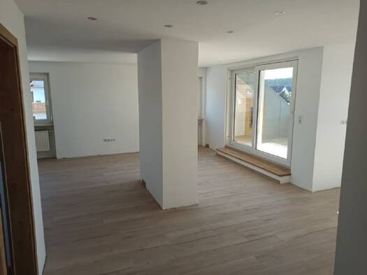 Wohnung zur Miete 1.250 € 4 Zimmer 125 m² 2. Geschoss frei ab 01.01.2027 Leerstetten Schwanstetten 90596